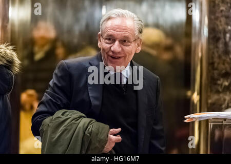 New York, Us. 03rd Jan, 2017. Journalist Bob Woodward is seen in the lobby of Trump Tower in New York (USA) on January 3, 2017. - NO WIRE SERVICE - Photo: Albin Lohr-Jones/Consolidated/Pool/dpa/Alamy Live News Stock Photo