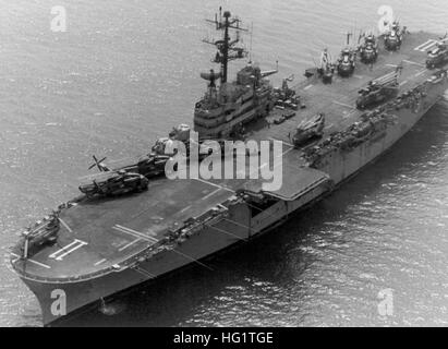 USS New Orleans LPH-11 Stock Photo: 54806873 - Alamy