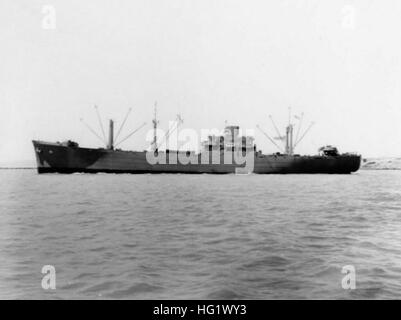 USS Rainier (AE-5) off Mare Island in 1943 Stock Photo - Alamy