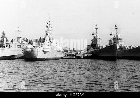 Puget Sound Naval Shipyard, Bremerton, Washington: Ships laid up in reserve at Bremerton, 19 March 1970. They are, from left to right: USS Fort Marion (LSD-22), USS Missouri (BB-63), USS Roanoke (CL-145) and USS Worcester (CL-144).  Official U.S. Navy Photograph. USS Missouri (BB-63) and cruisers laid up at Bremerton in March 1970
