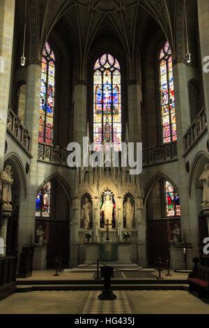 Altar area of the Castle Church in Wittenberg. On the main door of the church Martin Luther published his 95 theses in 1517 against the indulgences (thesis). Castle Church of Wittenberg, City of Wittenberg, Saxony-Anhalt, Germany, Europe Date: November 08, | usage worldwide Stock Photo