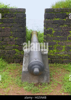 Cannon, Fort St. Angelo, Kannur Fort or Kannur Kotta built by Francisco ...