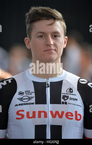 Greven, Germany. 5th Jan, 2017. The Austrian cyclist Felix Gall presents himself in front of special guests at the Muenster-Osnabrueck airport in Greven, Germany, 5 January 2017. The professional cyclist is part of the team Sunweb located at Deventer in the Netherlands. It is licenced as a UCI WorldTeam. Photo: Michael Bahlo/dpa/Alamy Live News Stock Photo