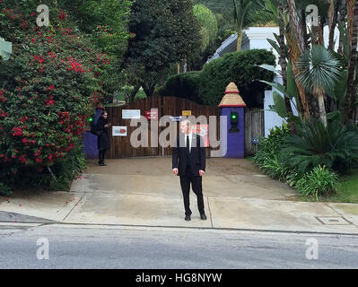 Security outside a star-studded memorial service held at Carrie Fisher's home in Los Angeles, USA, following the deaths of the Star Wars actress and her mother Debbie Reynolds. Stock Photo