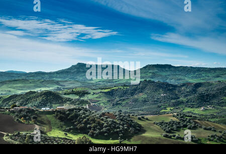 The plateaus of Enna and Calascibetta viewed from Leonforte, Sicily, Italy. Sicilian typical countryside in winter season Stock Photo