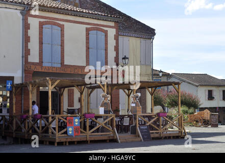 La Taverne d'Artagnan, a restaurant and cafe in Place d'Artagnan, Lupiac, France. Stock Photo