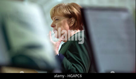 Trinwillershagen, Germany. 6th Jan, 2017. German Chancellor Angela Merkel (CDU) speaking at a New Year's reception of the Landrat of the Vorpommern-Ruegen district, in Trinwillershagen, Germany, 6 January 2017. Merkel has represented the Stralsund-Greifswald-Ruegen-Vorpommern constituency in the Bundestag since 1990. Photo: Stefan Sauer/dpa-Zentralbild/dpa/Alamy Live News Stock Photo