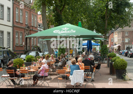 Deutschland, Düsseldorf-Kaiserswerth, Kaiserswerther Markt Stock Photo