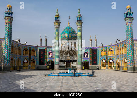 Courtyard of Holy shrine of Imamzadeh Helal Ali (Hilal ibn Ali) in Aran va Bidgol, Isfahan Province in Iran Stock Photo