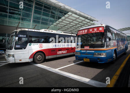 Airport buses Seoul Incheon airport South Korea Stock Photo