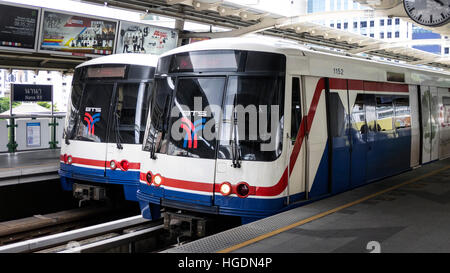 Skytrain Carriage Metro Railway At Nana Station Bangkok Thailand Stock Skytrain Carriage Metro Railway At Nana Station Bangkok Thailand Stock