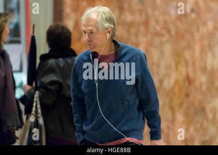 New York, Us. 07th Jan, 2017. Peter Navarro, President-elect Trump's pick for head of the National Trade Council, is see in the lobby of Trump Tower in New York, NY, USA on January 7, 2017. Credit: Albin Lohr-Jones/Pool via CNP - NO WIRE SERVICE- Photo: Albin Lohr-Jones/Consolidated News Photos/Albin Lohr-Jones - Pool via CNP/dpa/Alamy Live News Stock Photo