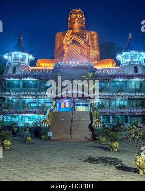 Sri Lanka: Dambulla Cave Temple at night Stock Photo