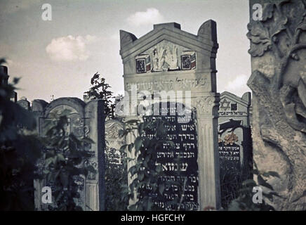 Ghetto Lodz, Litzmannstadt, Gravestones in the old Jewish cemetary on Wesola Street (Lustige Gasse), Poland 1940, World War II, Stock Photo