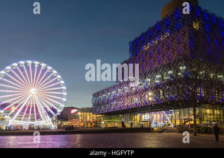 The Library of Birmingham at night Stock Photo