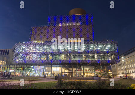 The Library of Birmingham at night Stock Photo