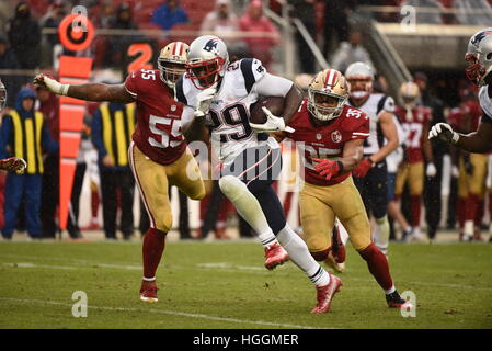 LeGarrette Blount. New England Patriots win 28-24 over the Seattle Seahawks  during Super Bowl XLIX at University of Phoenix Stadium in Glendale, AA,  USA on on February 1, 2015. Photo by Lionel