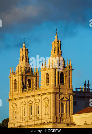 Portugal, Lisbon, Miradouro das Portas do Sol, View towards the Monastery of Sao Vicente de Fora. Stock Photo