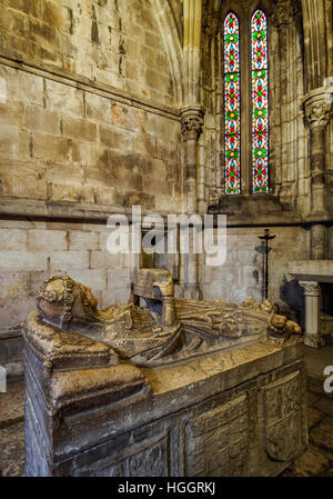 Portugal, Lisbon, Se Cathedral Ambulatory, Chapel of Santa Ana, Gothic sarcophagus of the portuguese princess. Stock Photo