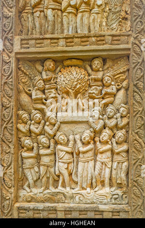 Relief of Torana gateway of Mihintale Stupa, the replica of Great Stupa in Sanchi, panel depicts the worshipers at the Bodhi Tree, Sri Lanka. Stock Photo