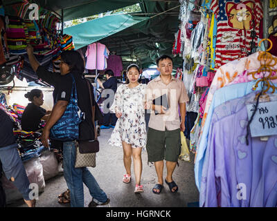 Bangkok, Bangkok, Thailand. 12th Jan, 2017. Shoppers walk through Bo Bae Market. Bo Bae Market is a sprawling wholesale clothing market in Bangkok. There are reportedly more than 1,200 stalls selling clothes made in Thailand and neighboring countries. Bangkok officials have threatened to shut down parts of Bo Bae market, but so far it has escaped the fate of the other street markets that have been shut down. © Jack Kurtz/ZUMA Wire/Alamy Live News Stock Photo