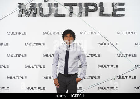 Madrid, Spain. 12th Jan, 2017. Night Shyamalan attends a photocall for 'Split' at Villamgna Hotel on January 12, 2017 in Madrid © Jack Abuin/ZUMA Wire/Alamy Live News Stock Photo