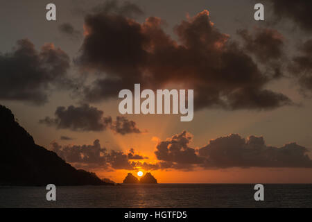 Brazil, Atlantic Ocean,  Fernando de Noronha,  sunset at the Morro Pico , above the Ilhas Bois Irmaos, the Twin Brother Islands Stock Photo