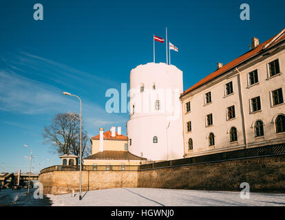 Latvia. Riga Castle, Famous Historical Cultural Medieval Landmark Of Late Classicism And Official President Residence On Bank Of Daugava River In Sunn Stock Photo