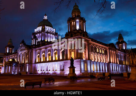 Belfast Ireland 13th January 2017. Belfast city hall lit up in lilac light. Bonzo/Alamy Live News Stock Photo