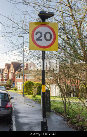 Sign warning of 20 mph speed limit Stock Photo