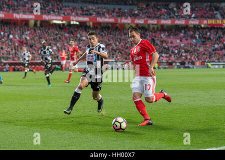 Lisbon, Portugal. 14th January, 2017.Benfica's forward from Serbia Andrija Zivkovic (17) in action during the game SL Benfica v Boavista FC in Lisbon, Portugal. © Alexandre de Sousa/Alamy Live News Stock Photo