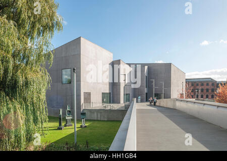 The Hepworth Gallery in Wakefield. Designed by David Chipperfield 25th October 2013 PHILLIP ROBERTS Stock Photo