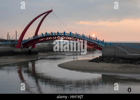 Sunset view of the beautiful Rainbow Bridge at Yuanli, Taiwan Stock Photo