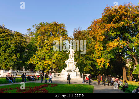 Wien, Vienna: Mozart monument in Burggarten, 01., Wien, Austria Stock Photo