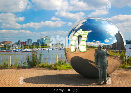 A Private View Sculpture, by Kevin Atherton, Cardiff Bay, Wales, UK Stock Photo