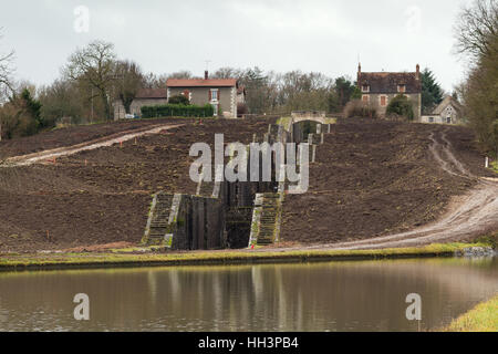 The seven locks at Rogny-les-sept-Ecluses Stock Photo