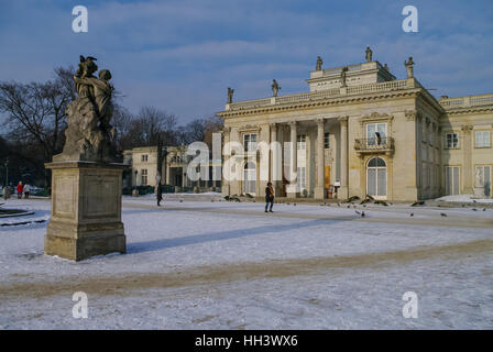 Lazienki Krolewskie, Poland - January 5, 2011: The Lazienki palace in Lazienki Park. Winter landscape with snow. Warsaw. Stock Photo