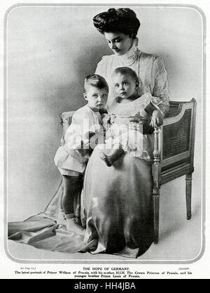 German & Prussian Crown Princess with two eldest sons 1909 Stock Photo