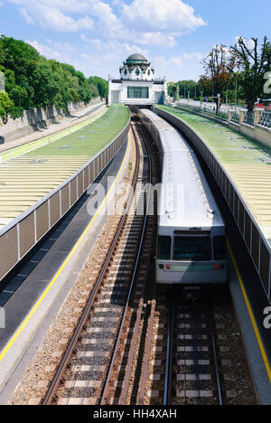 Wien, Vienna: Court pavilion at underground line 4, 13., Wien, Austria Stock Photo