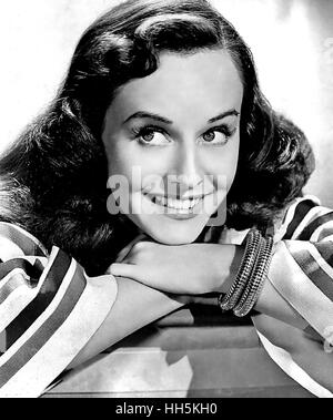 PAULETTE GODDARD (1910-1990) US film actress about 1942 Stock Photo