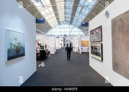 London, UK. 17th Jan, 2017. Display stands at the preview of the 29th London Art Fair, the UK's premier fair for Modern British and contemporary art, taking place at the Business Design Centre in Islington from 18-22 January 2017, where 129 galleries from 18 different countries will be presenting their artworks. Credit: Stephen Chung/Alamy Live News Stock Photo