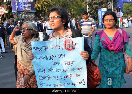 Kolkata, India. 18th Jan, 2017. Social activist organized a rally to condemn Police action in Bhangar and two dead and many wounded during the protest against power grid project at the Bhangar. Credit: Saikat Paul/Pacific Press/Alamy Live News Stock Photo