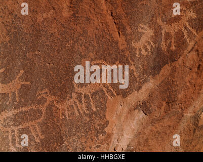 petroglyphs on a sandstone cliff near little death hollow near boulder, utah Stock Photo