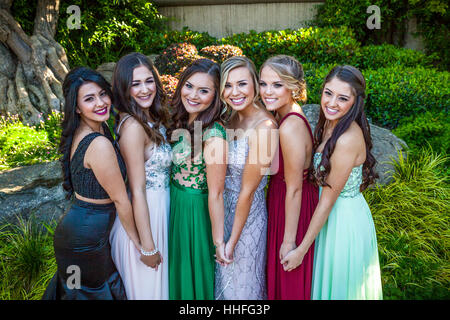 High School friends gather together for their Senior Prom photos Stock Photo