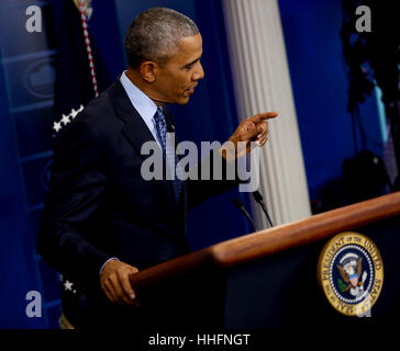 Washington, DC, USA. 18th Jan, 2017. United States President Barack Obama gives his last press conference in the press briefing room of the White House, Washington, DC. Credit: Aude Guerrucci/Pool via CNP /MediaPunch Stock Photo