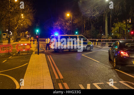 Embankment, London, UK. 19th Jan, 2017. Police seal off Victoria Embankment near the Houses of Parliament, following the discovery of an unexploded World War II bomb by construction workers. Two of London's busiest stations were temporarily evacuated and both Westminster and Waterloo bridges were closed for a short time. PICTURED: Police cordon at Victoria Embankment near Hungerford Bridge. Credit: Paul Davey/Alamy Live News Stock Photo