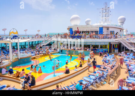 royal caribbean seas alamy ship brillance aboard relaxing passengers pool