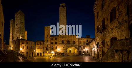 Piazza del Duomo at night, San Gimignano, Tuscany, Italy Stock Photo