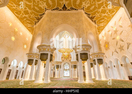 Interior of Sheikh Zayed Grand Mosque, Abu Dhabi, United Arab Emirates. Stock Photo