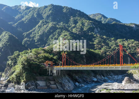 Taiwan, Taroko Gorge, Tianxiang, bridge & river Stock Photo